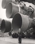 rocket-engine-67637_960_720.jpg