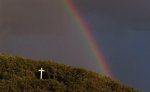 rainbow_over_kreuzweingartens_cross.jpg