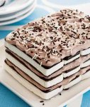 ice-cream-sandwich-cake.jpg