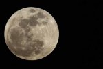 Moon-l-reuters.jpg