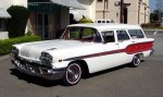 1958_Pontiac_9_Passenger_Safari_Wagon_Front_1.jpg