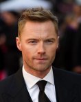 Ronan+Keating+Olivier+Awards+2012+cip1aJjzaNxl.jpg